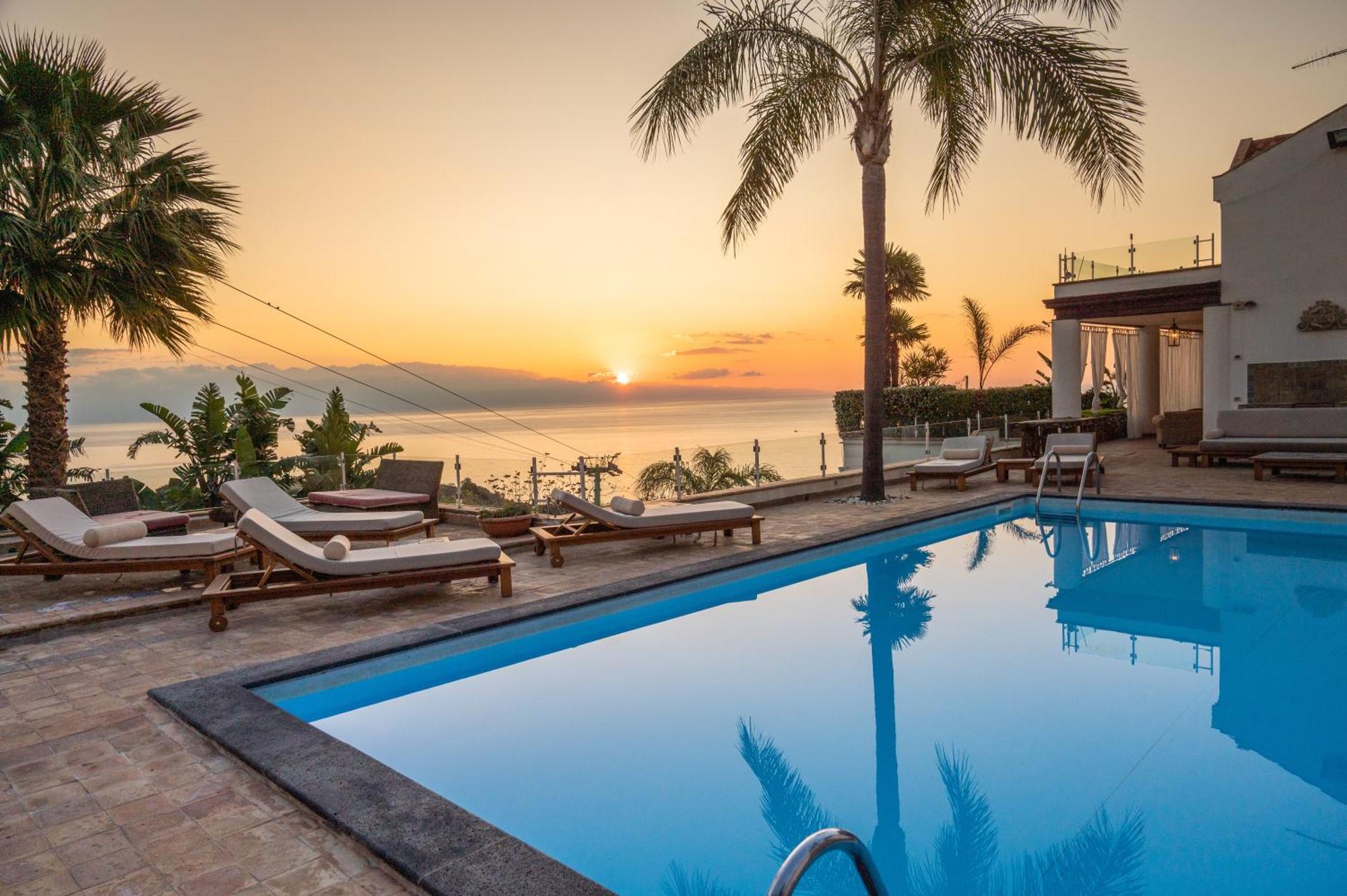 Villa Zagara Garden Spectacular Sea View In ตาออร์มินา ภายนอก รูปภาพ